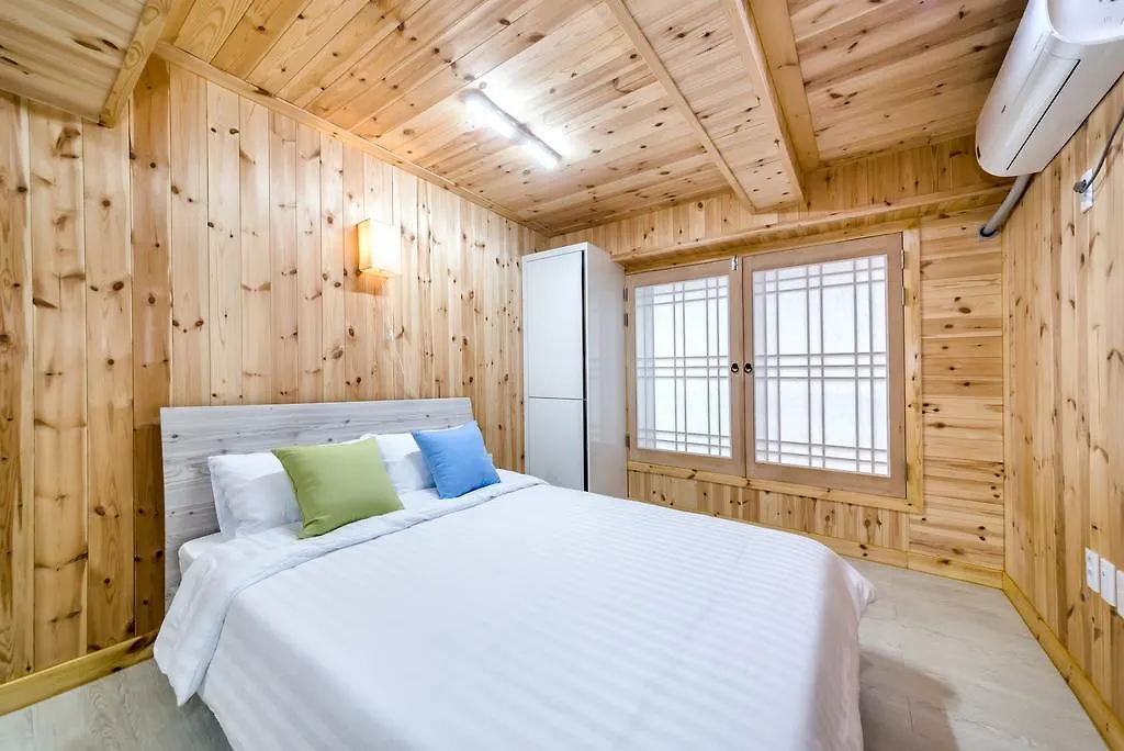 Holiday home Cardinal House Villa Jeju