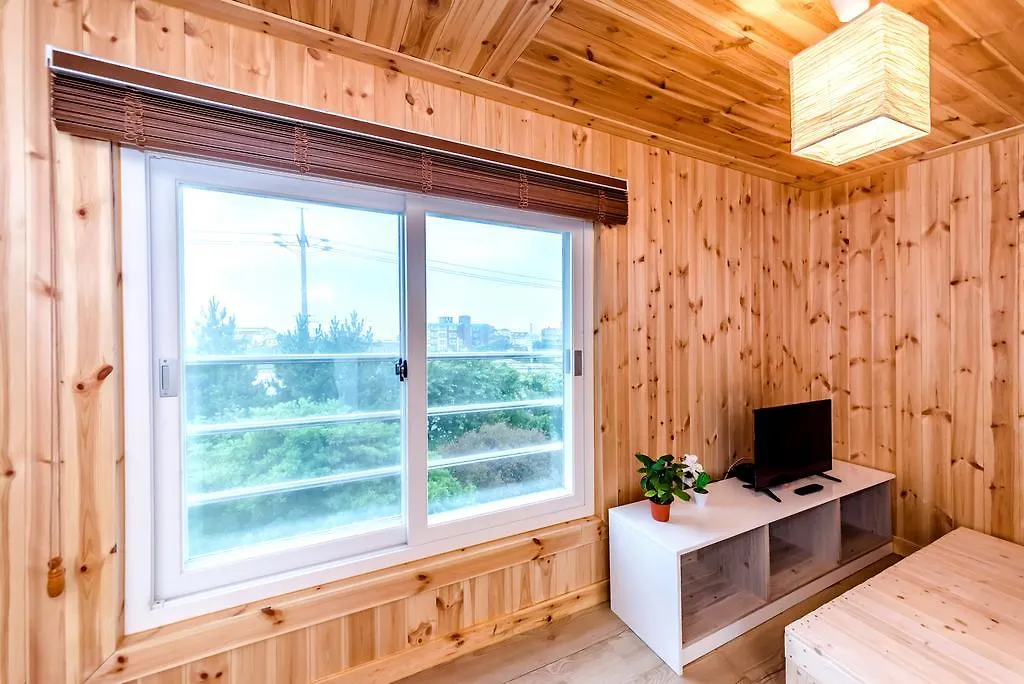 Holiday home Cardinal House Villa Jeju