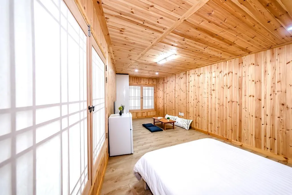 Cardinal House Villa Jeju Holiday home