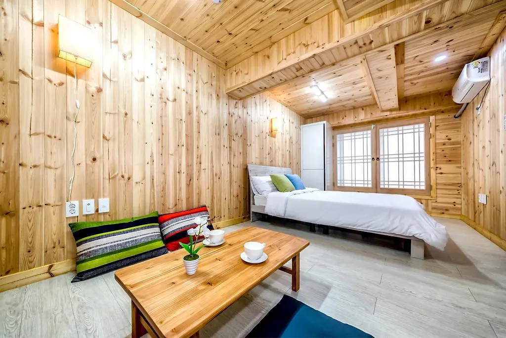 Cardinal House Villa Jeju